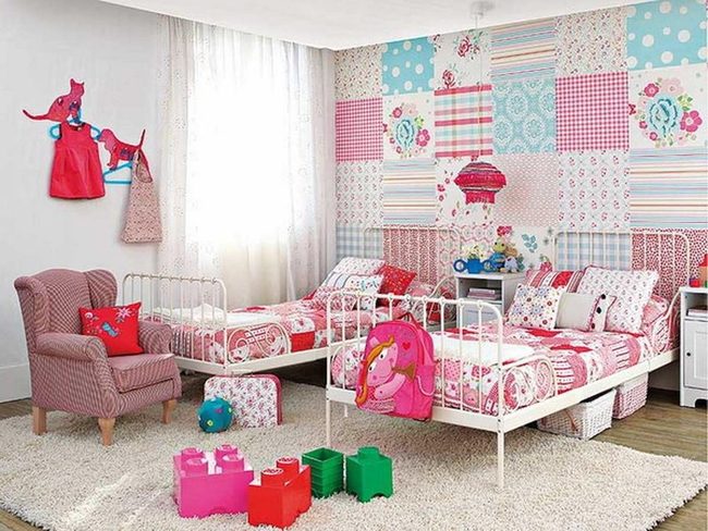 Blue Pink Patchwork Bedroom