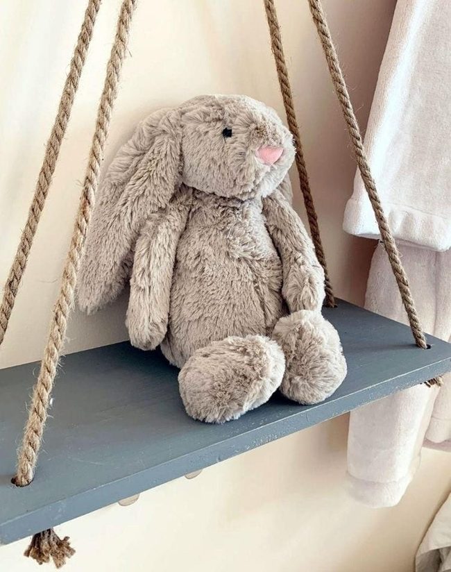 Wooden Plank Rope Swing Storage