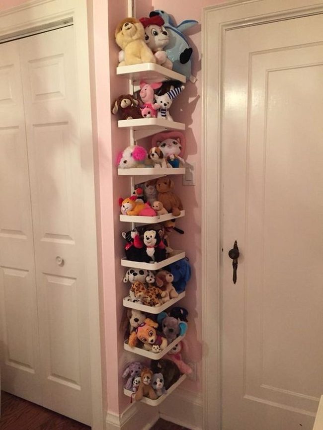 Plush Animals Pink Corner Shelves