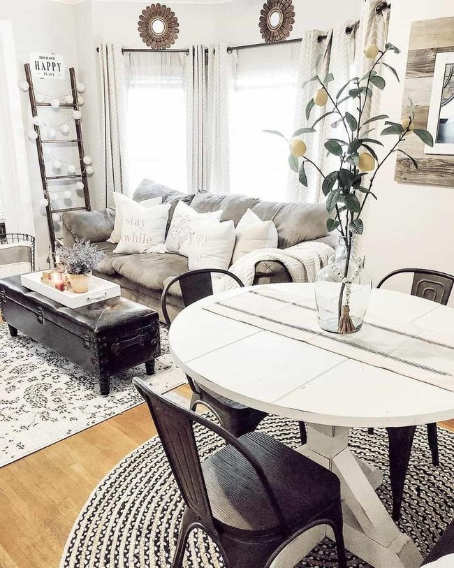 Warm Wood Anchors Neutral Space