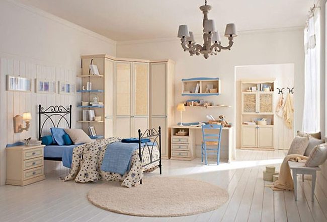 Black Metal Frame Cream Sanctuary