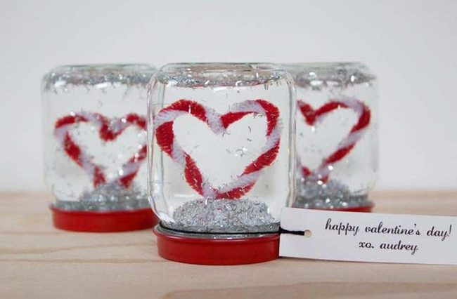 Sparkly Heart Snow Globes