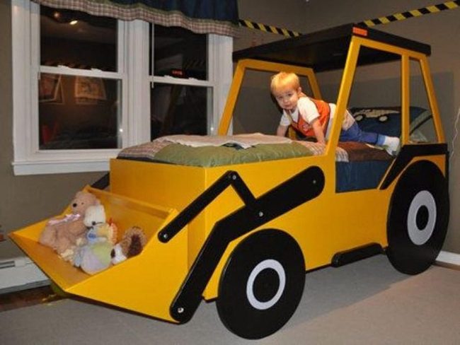 Yellow Bulldozer Bed For Builders