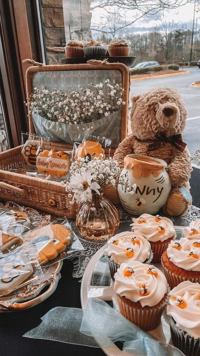 Honey Bee Frosted Celebration