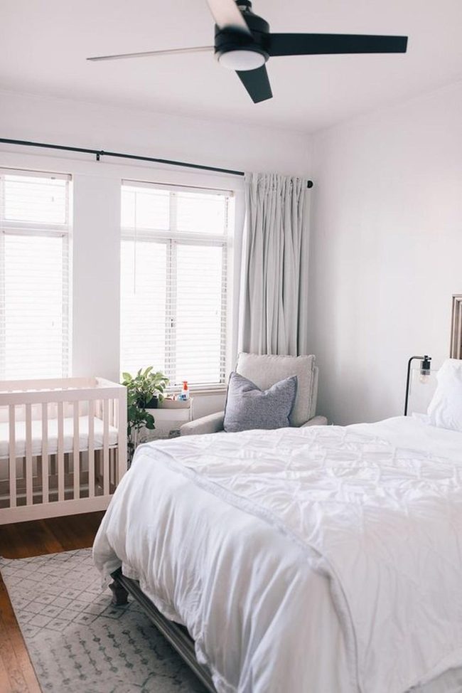 White Windows, Green Corners