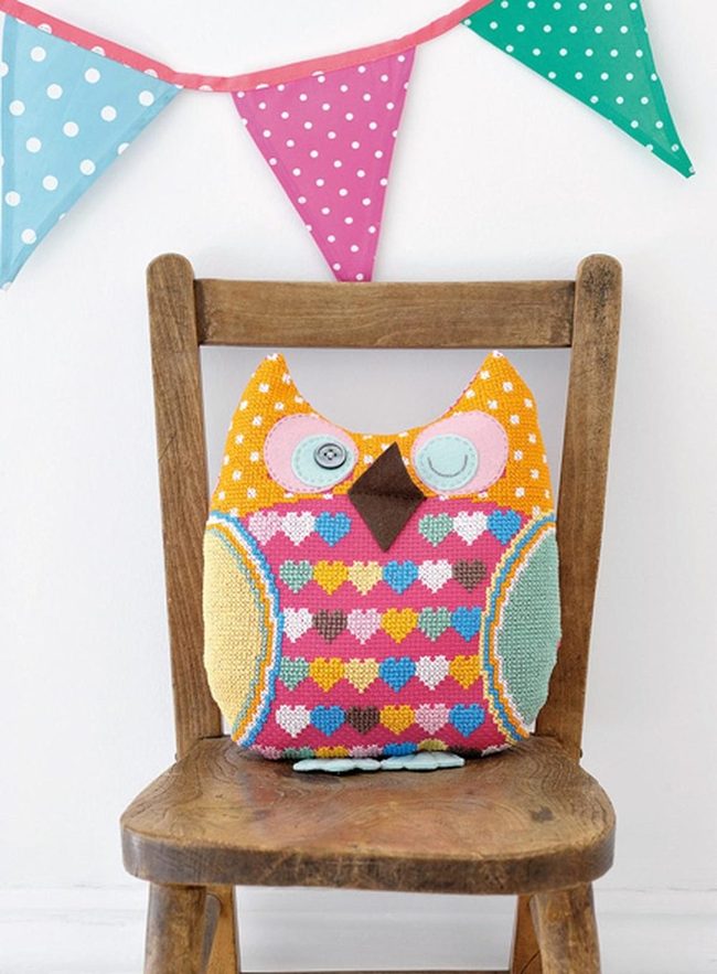 Fabric Owls With Button Eyes