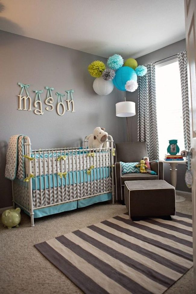 Turquoise Balloons, Striped Crib