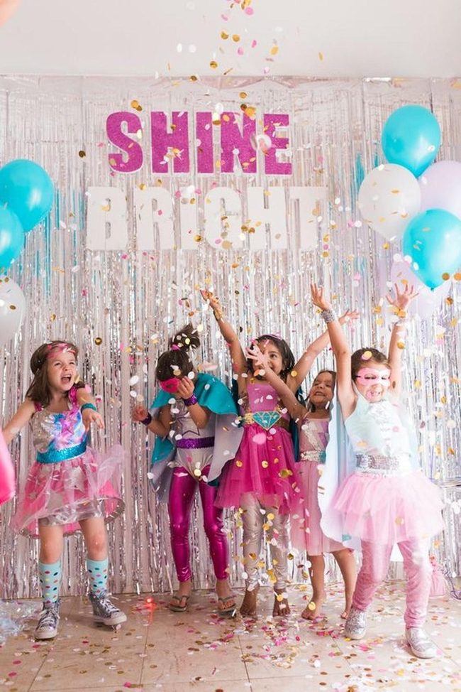 Floating Balloons, Silver Shimmer Party
