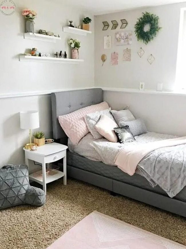 Cushioned Headboard With Soft Pink