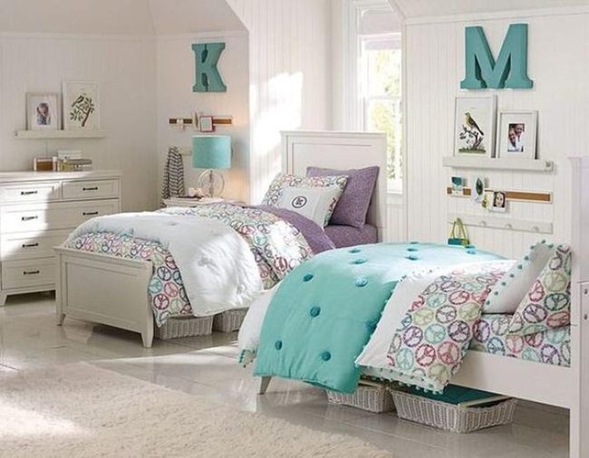 Peace Sign Twin Bedroom Purple