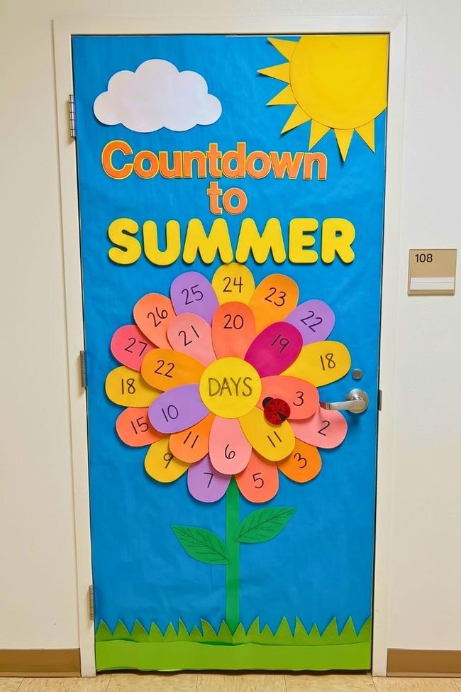 Classroom Summer Countdown Calendar Board