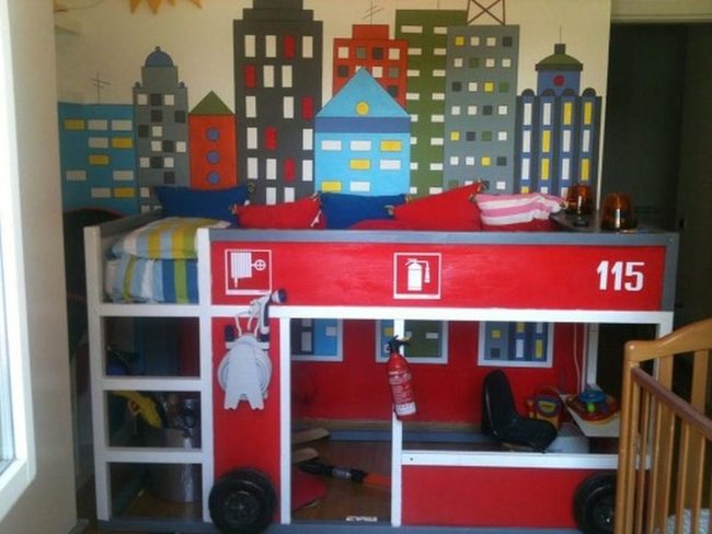 Red Fire Truck Bed