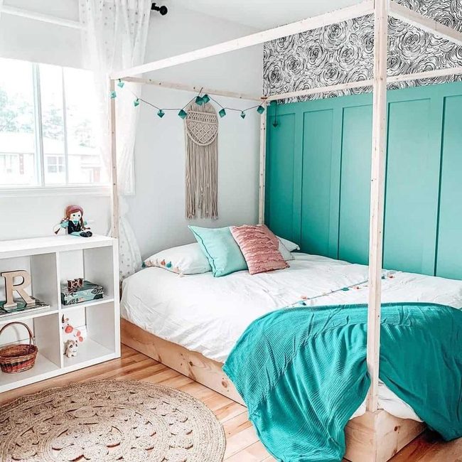 Light Wood Canopy, Pastel Dreams