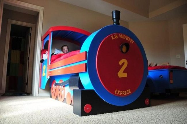Yellow-Numbered Train Bed Magic