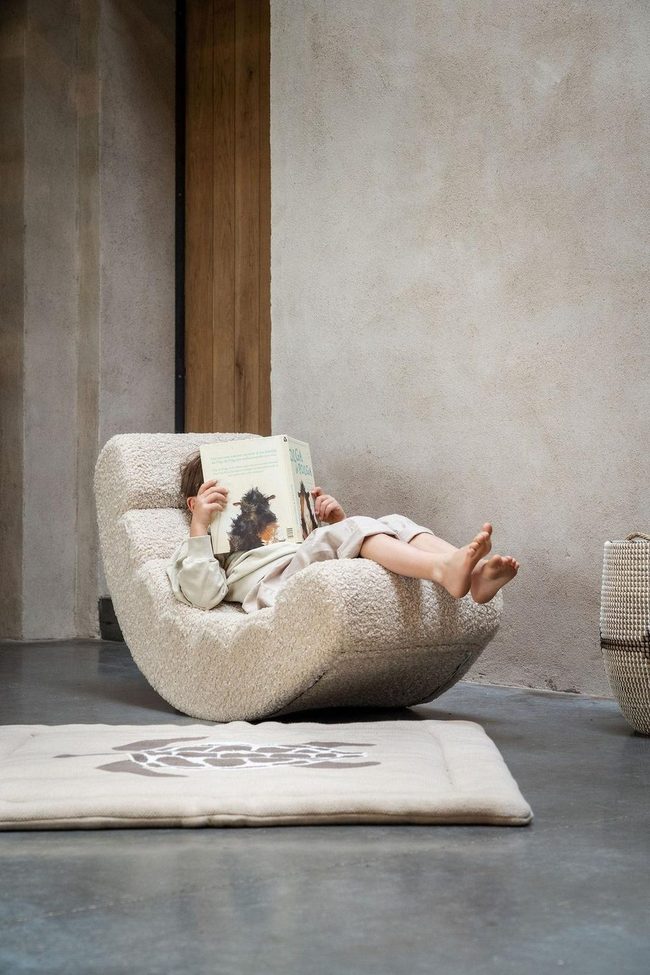 Wooden Chair, Warm Escape
