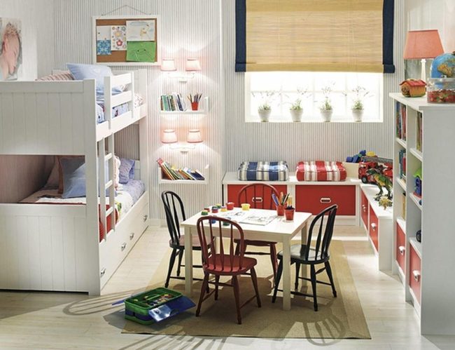 Bright Bunk Beds, Endless Stories