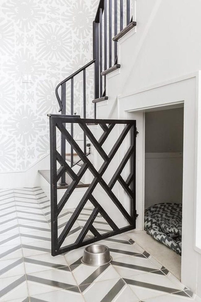 Black Geometric Gate Entryway