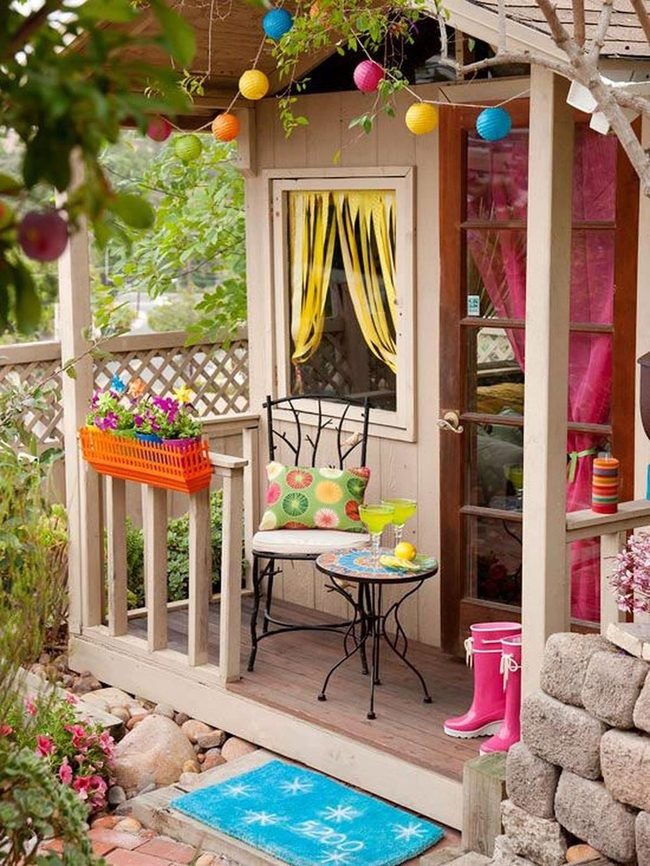 Golden Yellow Porch Escape