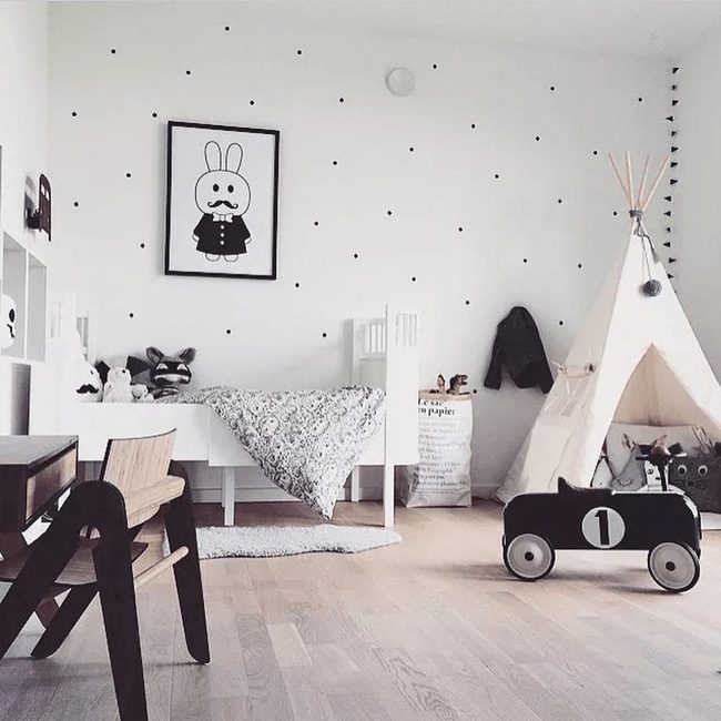 Black Dots, Natural Wood Nursery