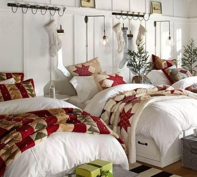 Red, Cream, Green Bedroom Quilts