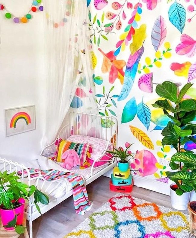 Multicolor Leaf Wallpaper Bedroom
