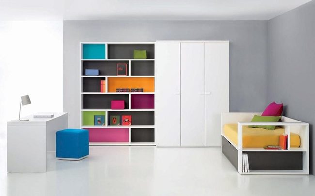 Colorful Shelves, Serene Walls