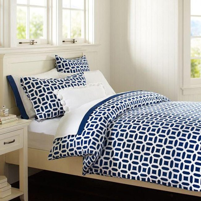 Navy Geometric Cotton Bedding