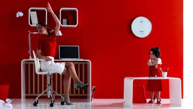 Red Walls Power Workspace