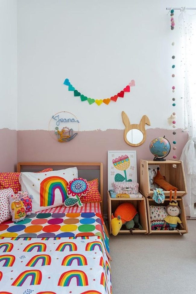 Colorful Dots Rainbow Bedroom