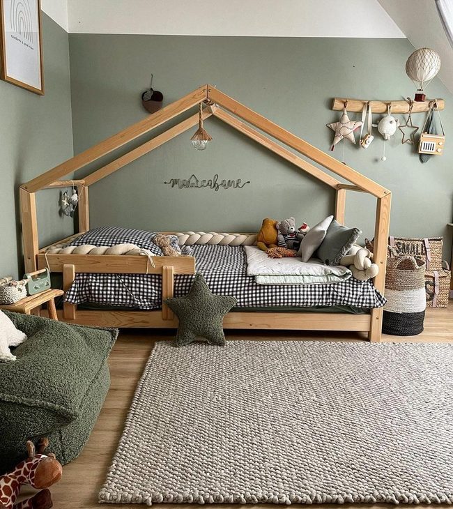 House-Frame Bed Boho Bedroom