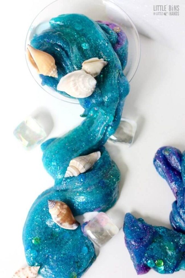 Iridescent Waves With Shells And Sparkle