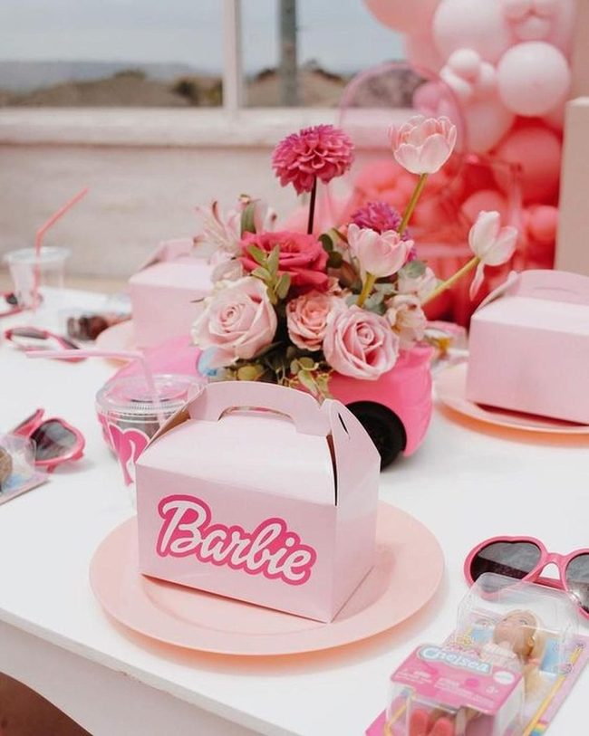 Pink Gift Box Barbie Celebration