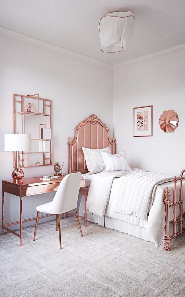 String Clips Memory Wall