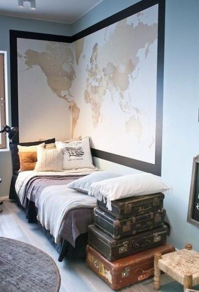 World Map Bedroom Escape