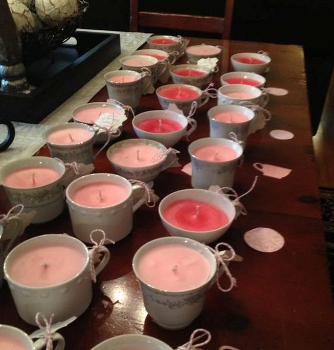 Pink Porcelain Cups With Bows