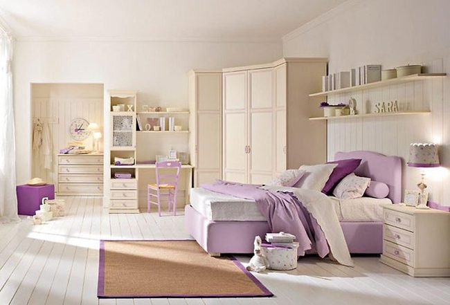 Lavender Bedroom With Purple Accents