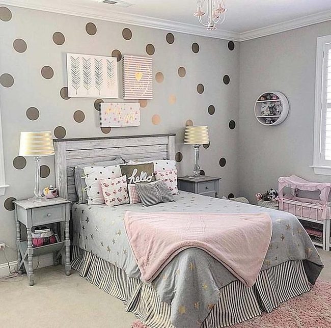 Golden Dots Teen Bedroom