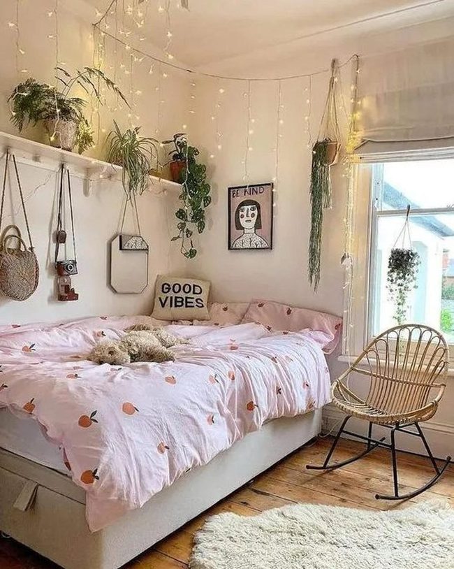 Peach Printed Bedroom Oasis