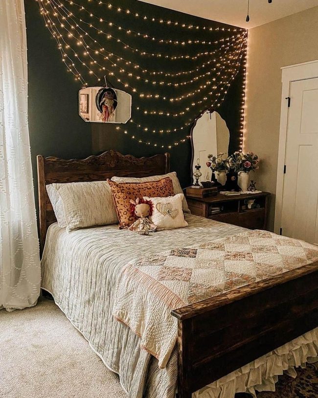 Black Wall Twinkle Magic