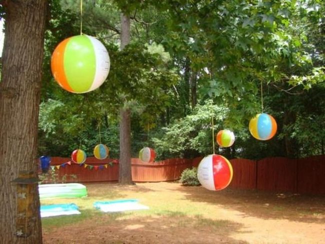 Oversized Beach Balls Red Fencing