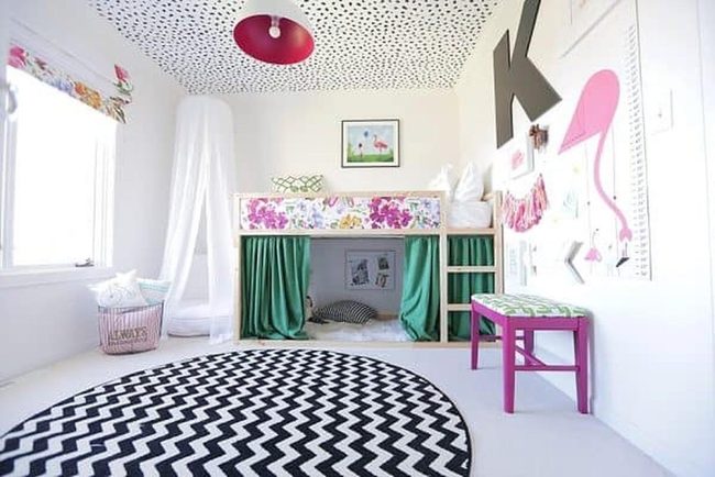 Floral Decals Elevate Child'S Bunk