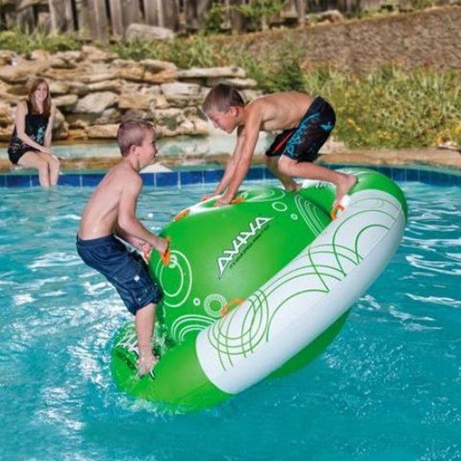 Green Float Summer Splash