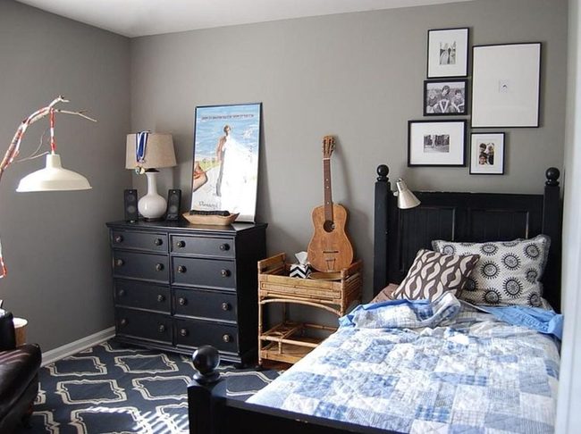 Deep Black Furniture Statement