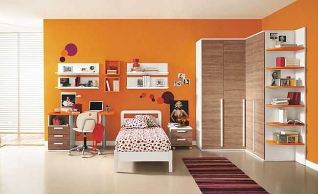 Orange Walls, Polka Dot Dreams
