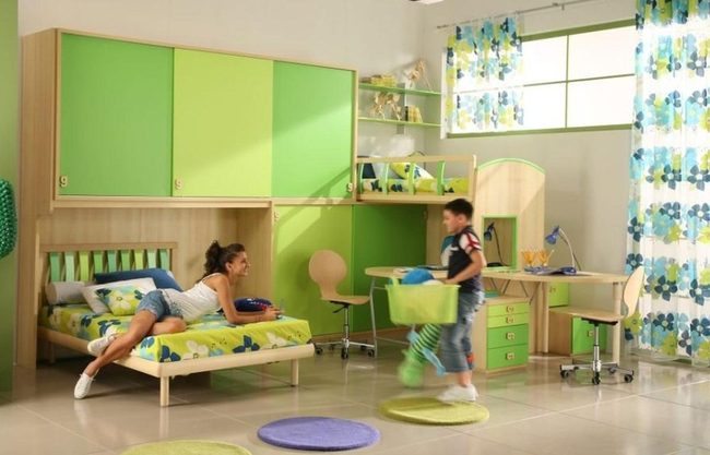 Green Walls, Sunlit Kids Room
