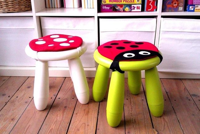 Red Spotted Toadstools For Tiny Readers
