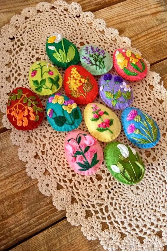 Embroidered Easter Eggs Spring Stitching