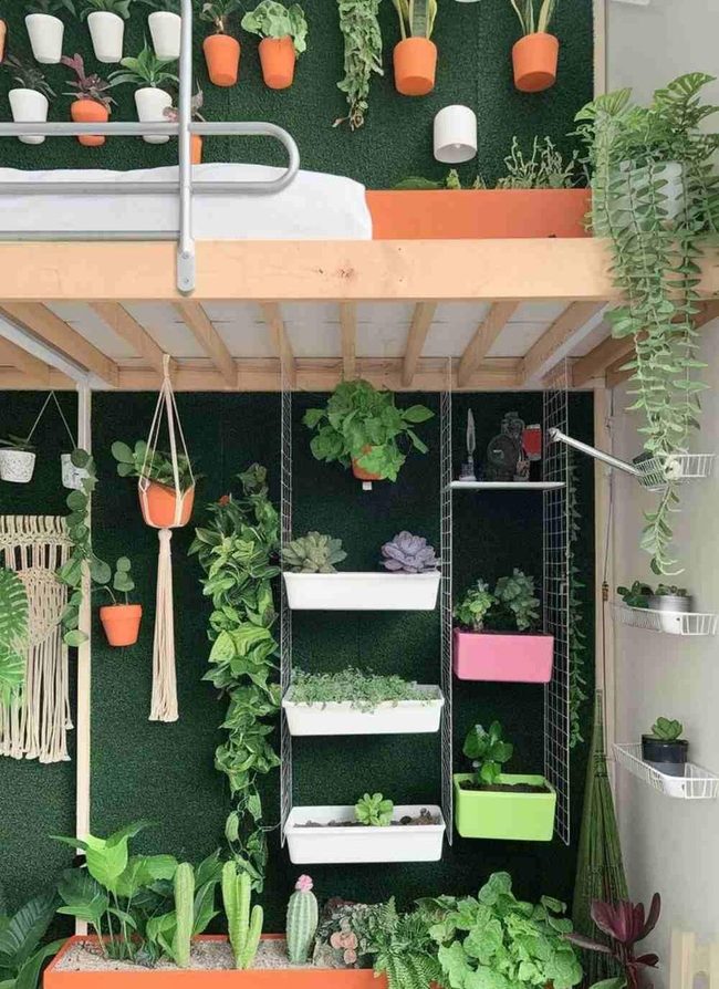 Ceiling Cascading Green Haven