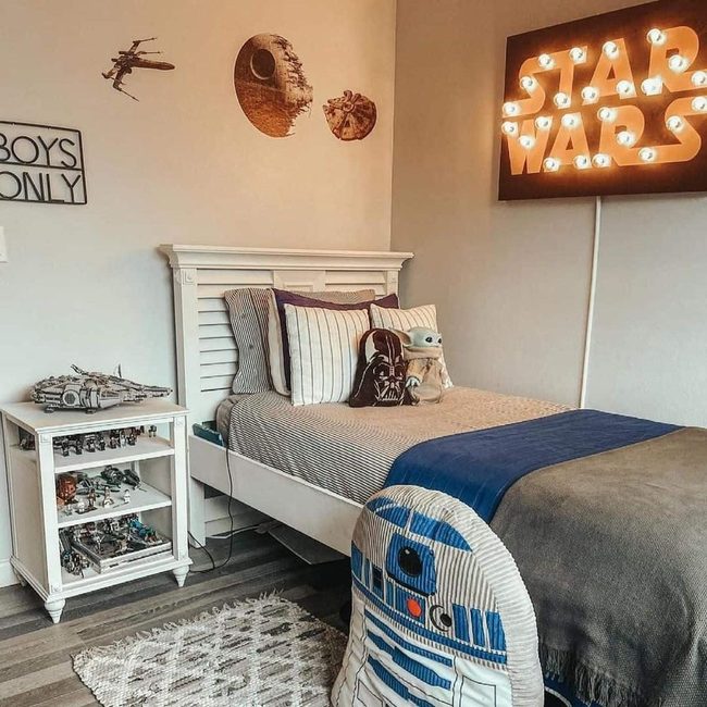 Neon Blue Star Wars Bedroom