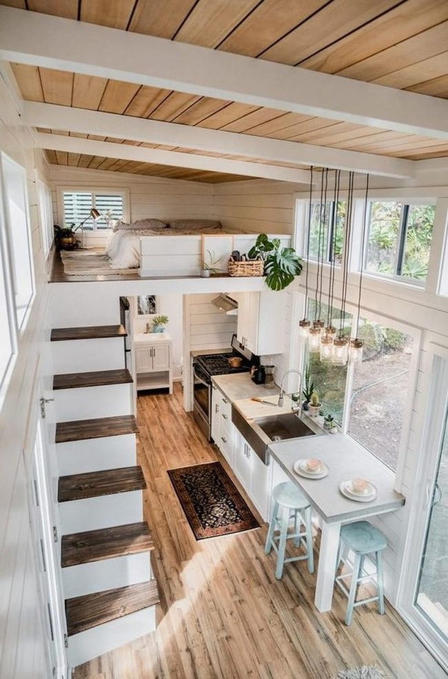 White Kitchen, Soaring Light